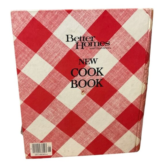 Better Homes and Gardens New Cookbook 1976 - Picture 3 of 5